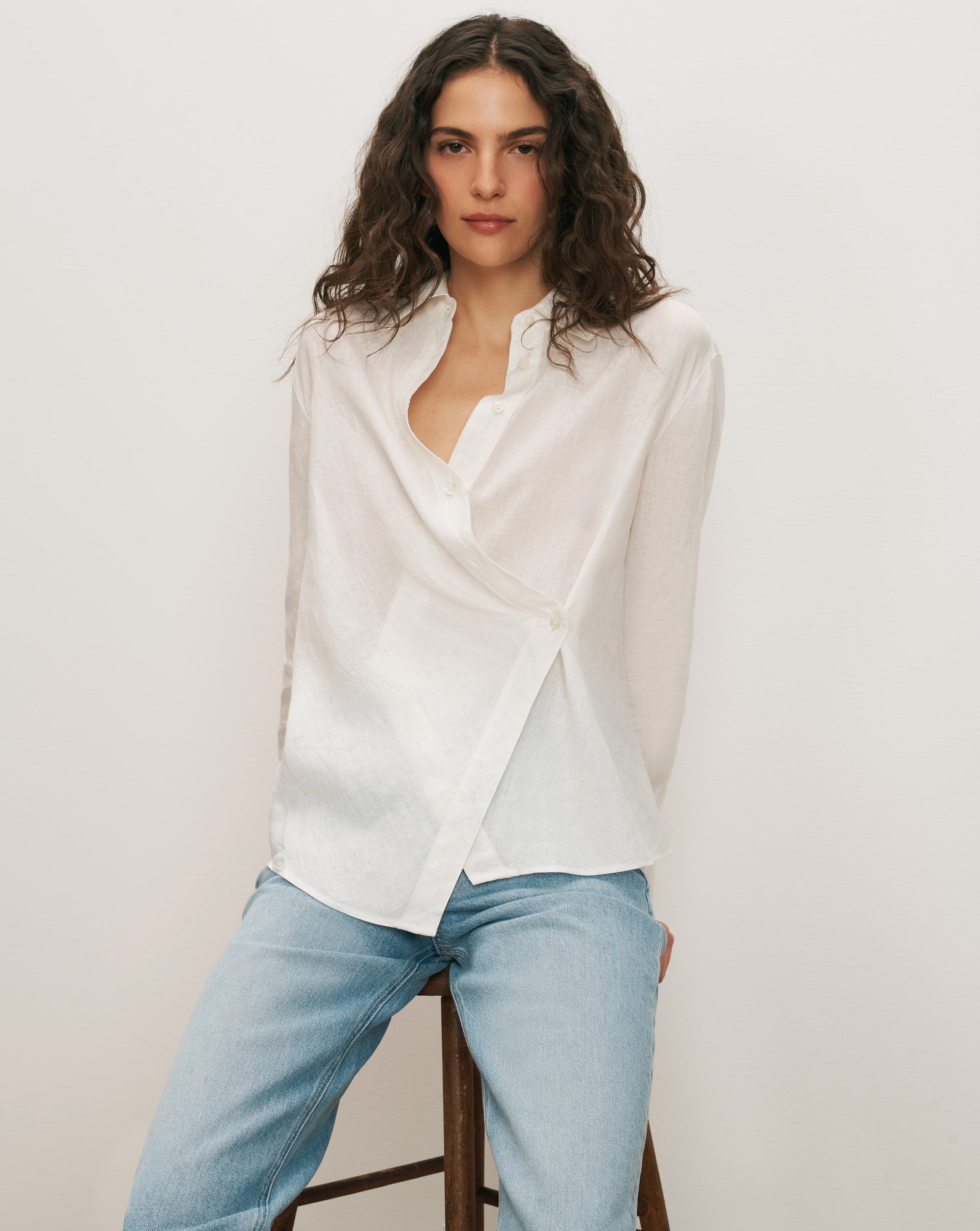 Perezzi Linen Button-Down Shirt