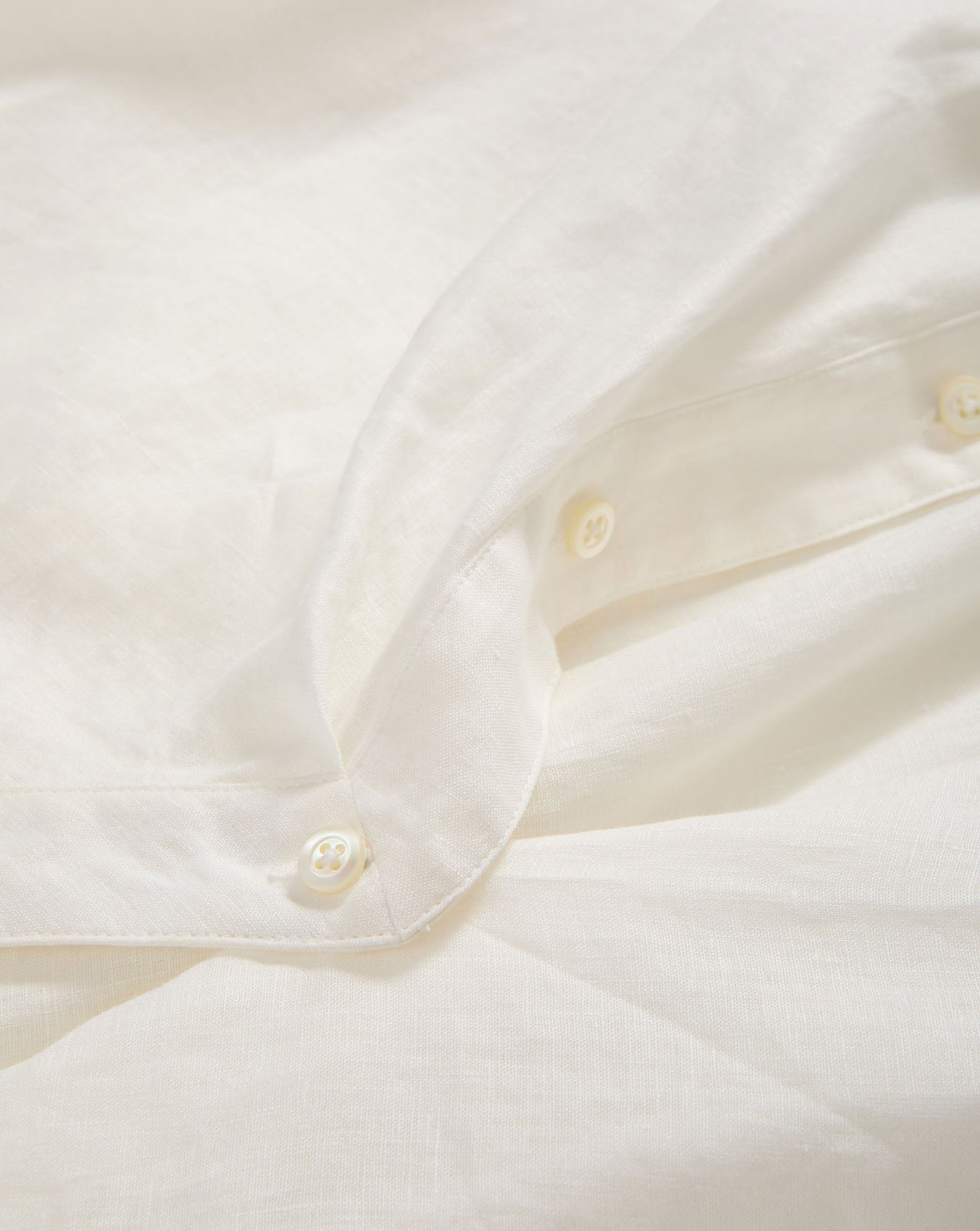 Perezzi Linen Button-Down Shirt