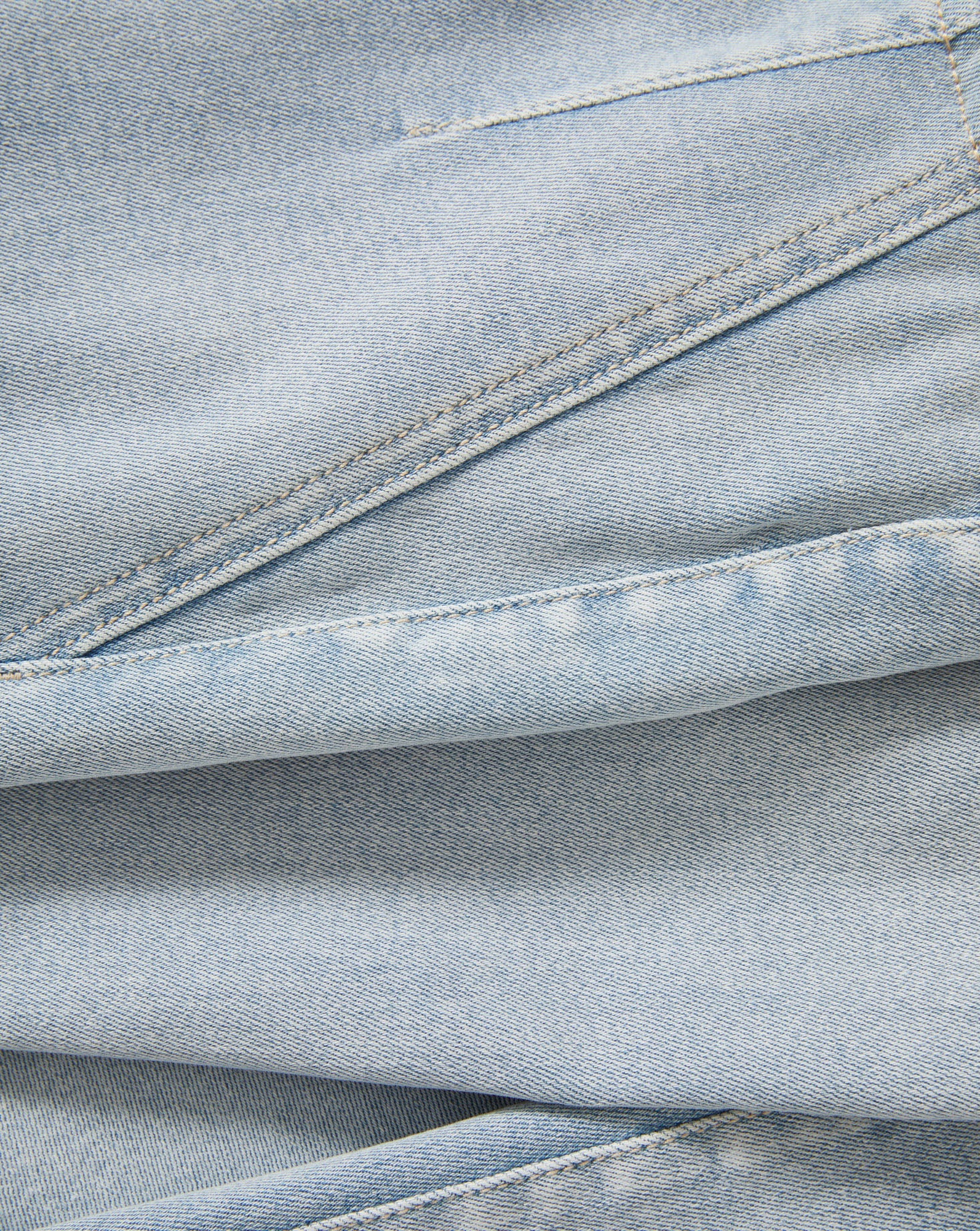 Joplin Off-Duty Flare Jean