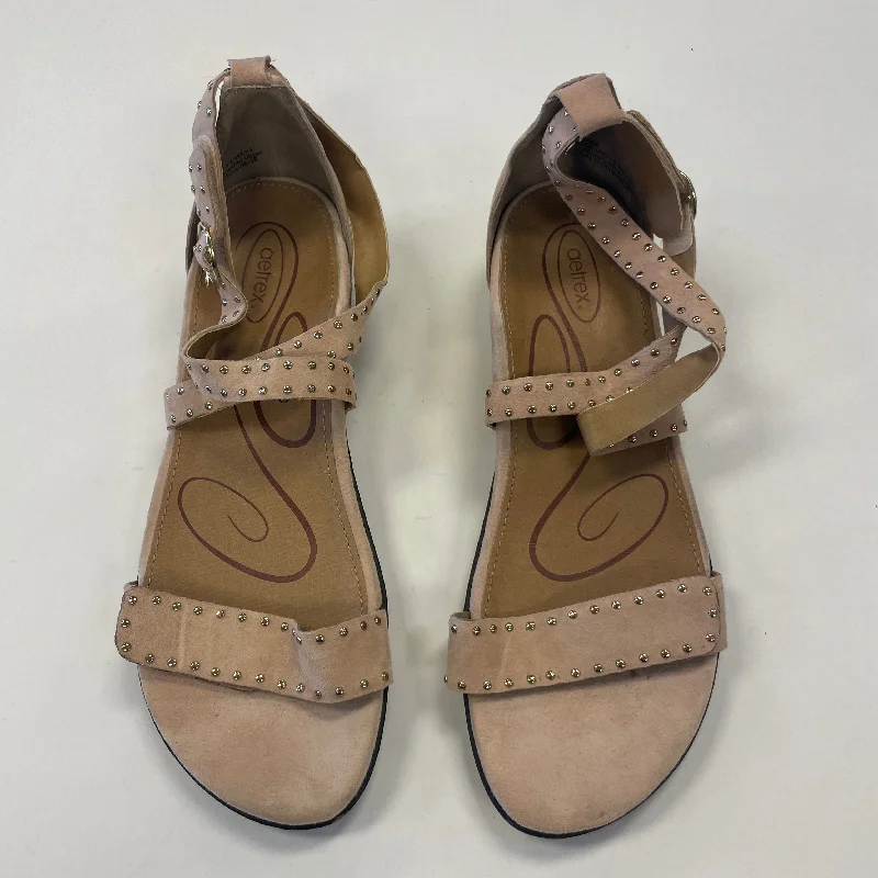 Shoes Flats By Aetrex In Pink & Tan, Size: 7.5