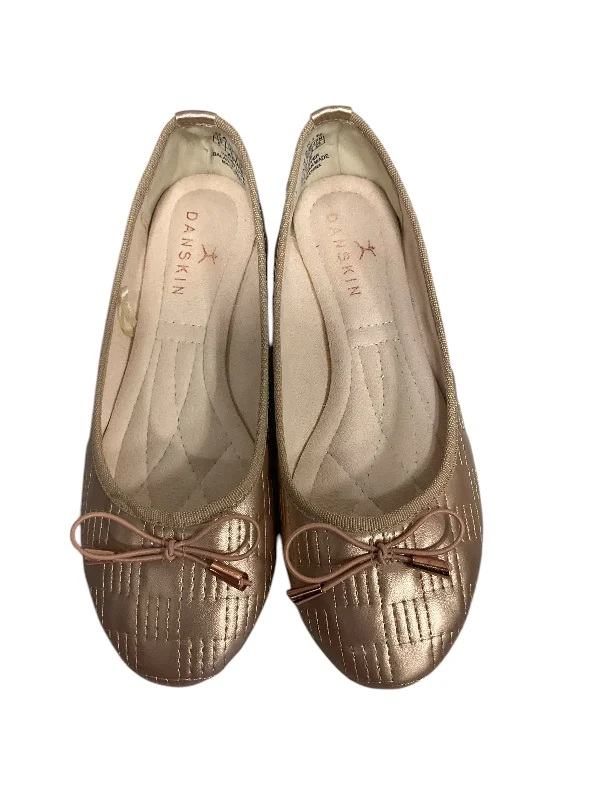 Shoes Flats By Danskin In Rose Gold, Size: 6