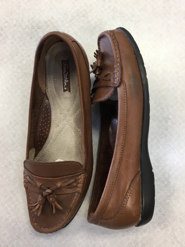 Shoes Flats By Thom Mccann In Brown, Size: 9