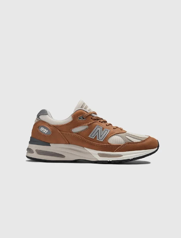 MADE IN UK 991V2 "COCO MOCCA"