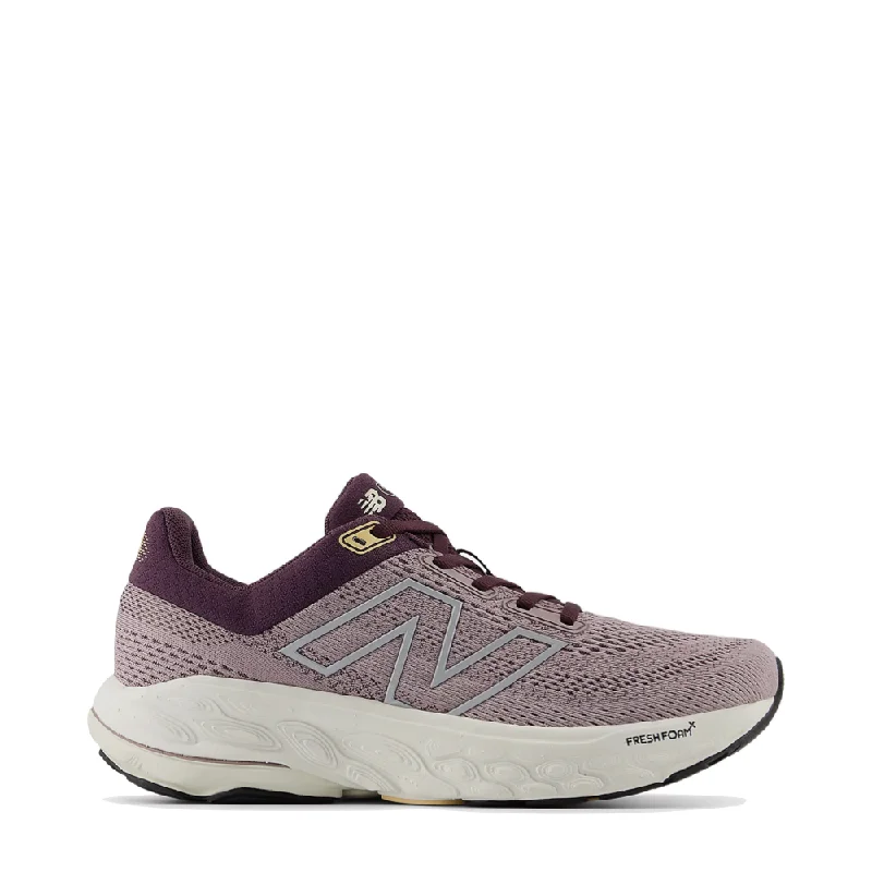 New Balance Women's Fresh Foam X 860v14 Sneaker in Ice Wine with Plum Brown and Silver Metallic